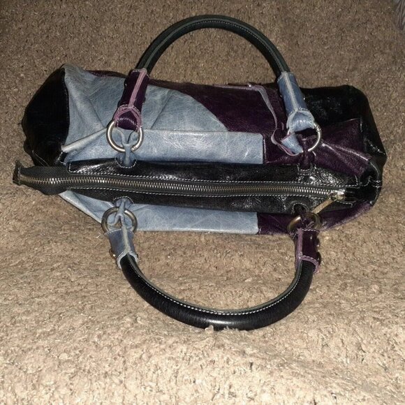 ARCADIA-3 Color Crinkled Leather Hobo-Handbag-Studded Dual Handles-Near Mint - Picture 3 of 5
